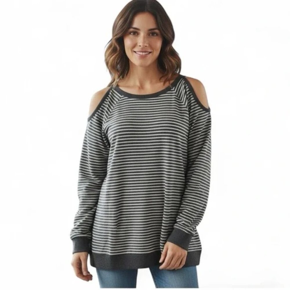 SUZANNE BETRO Cold Shoulder Cut Out Striped Tunic Sweater MEDIUM Fuzzy